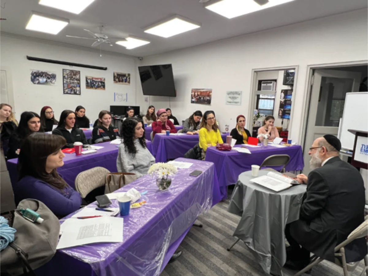 Women's Division | Emet Outreach | Fresh Meadows NY